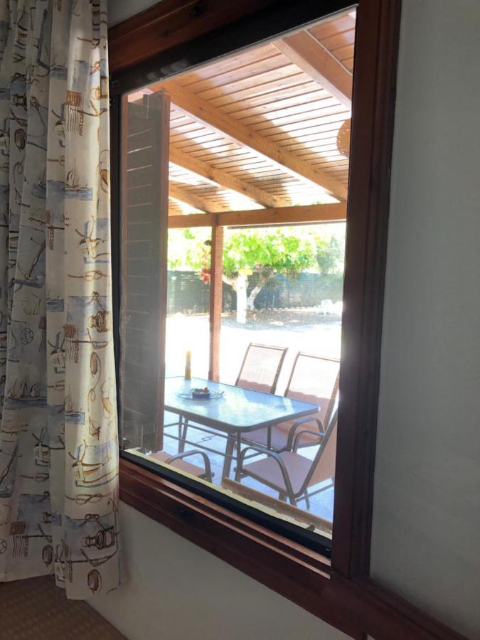 Malou Garden House Near The Beach Glifa  Bagian luar foto